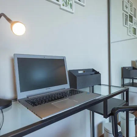 Appartement Bright & Cozy 2 Bedroom Flat 50m From M4 Stop Milaan