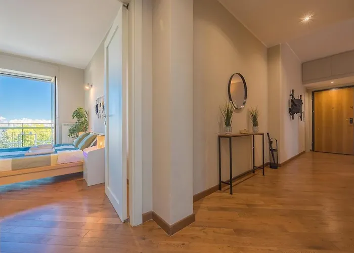 Bright & Cozy 2 Bedroom Flat 50m From M4 Stop Appartamento *