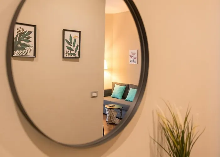 Bright & Cozy 2 Bedroom Flat 50m From M4 Stop Appartamento
